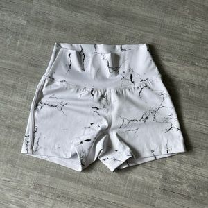 Buffbunny Limitless Shorts 4”